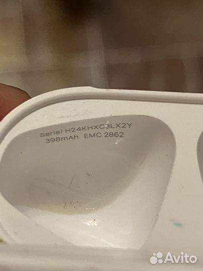 Зарядный кейс Apple airpods 2 (А1602)