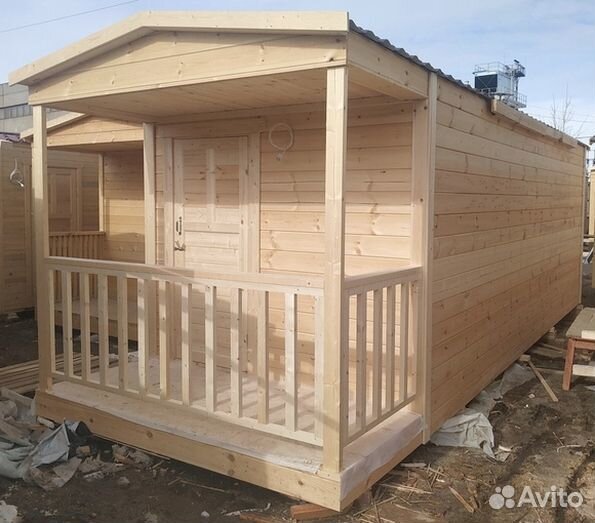 Каркасная баня 6х2,4 С крыльцом