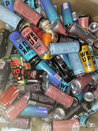 Банки от энергетиков разные