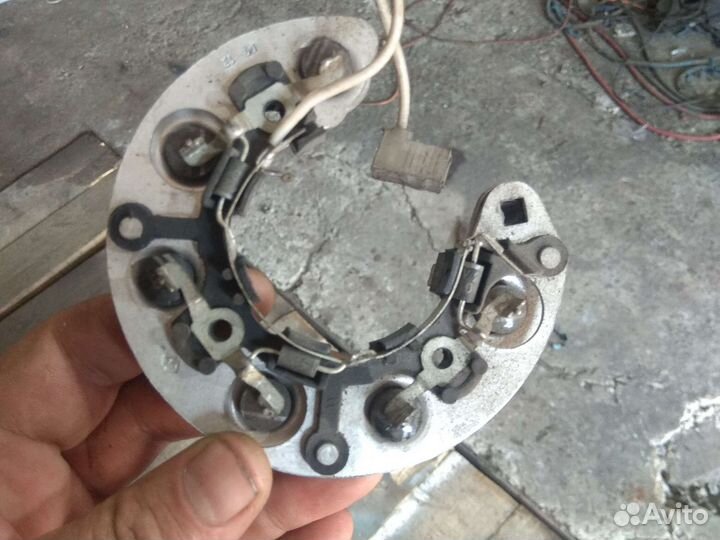 Электростеклоподъёмники передние ваз-2109