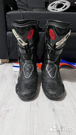 Мотоботы sidi