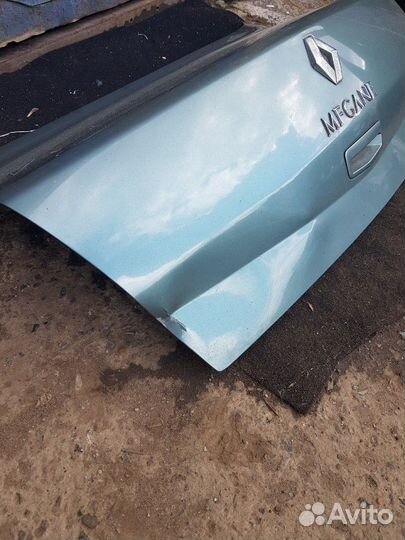 Крышка багажника Рено Меган 2 седан