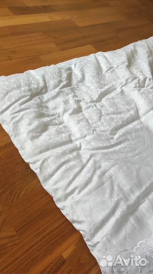 Комплект на выписку для девочки новый