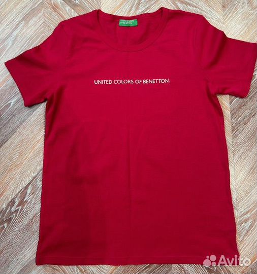 Футболка женская benetton