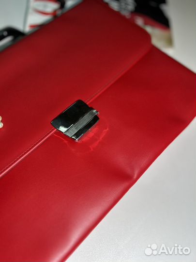 Винтажный ретро чемодан гдр виниловый красный