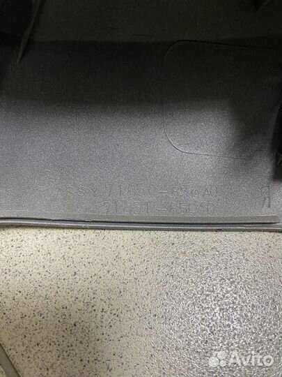 Накладка бампера заднего правая Suzuki Grand Vitar