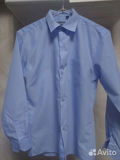 Продаю рубашку на мальчика, 152 размер