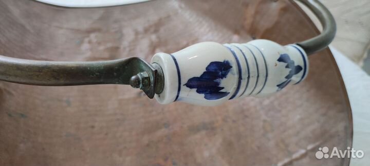 Антикварная дровница медь бронза фарфоровой ручкой