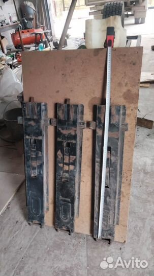 Продам стойки для бортового полуприцепа Кегель