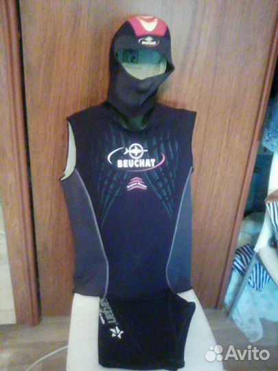 Костюм для подводного плавания