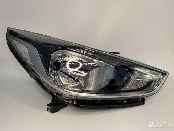 Фара правая Hyundai Solaris 17-20