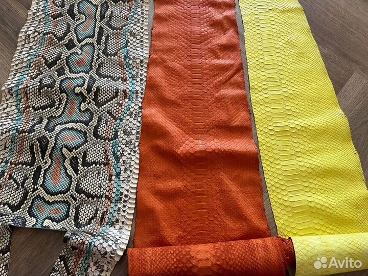 Чехол из кожи питона на iPhone, Samsung