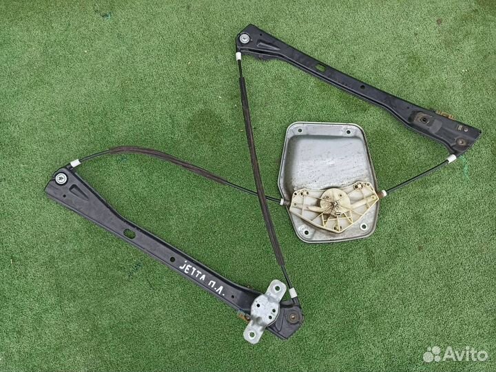 Стеклоподъемник передний левый Volkswagen Jetta
