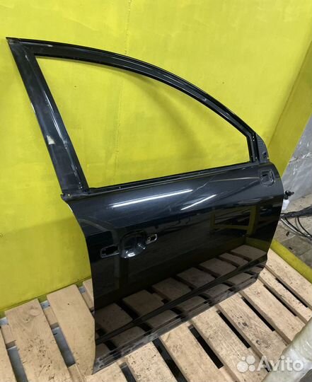Дверь передняя правая черная Опель Антара