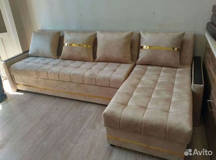 Диван угловой в наличии