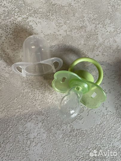 Силиконовые накладки на грудь для кормления