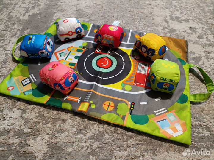 Игровой набор. Коврик-дорога с мягкими машинками