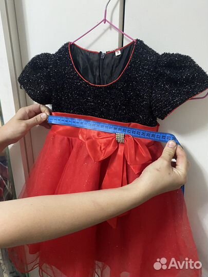 Платье для девочки праздничное