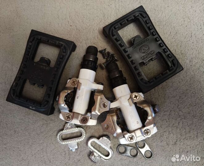 Контактные педали shimano m520