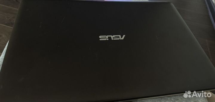 Ноутбук asus x540L