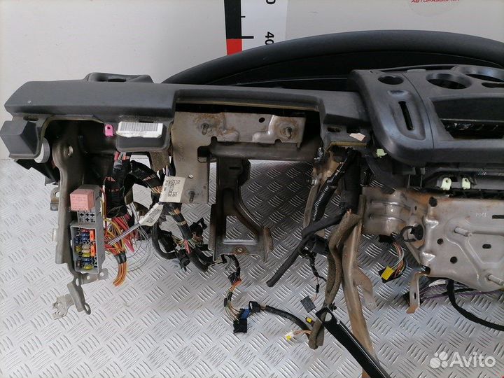 Торпедо (панель передняя) для Renault Scenic 2