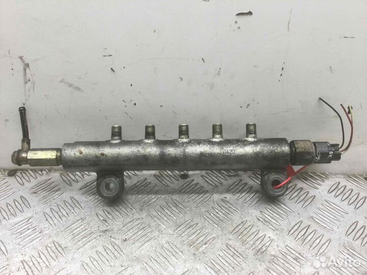 Топливная рампа Nissan X-Trail справочно; 175208H8