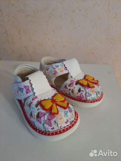 Сандалии для девочки 21 размер