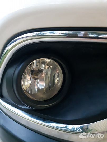Фара противотуманная Mitsubishi Outlander