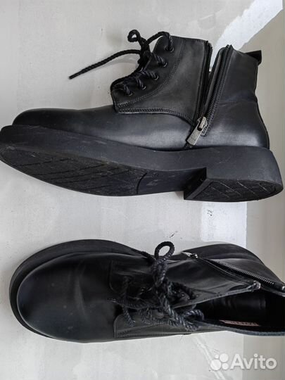 Ботинки женские 39 кожа