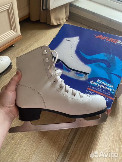 Коньки женские 38 размер