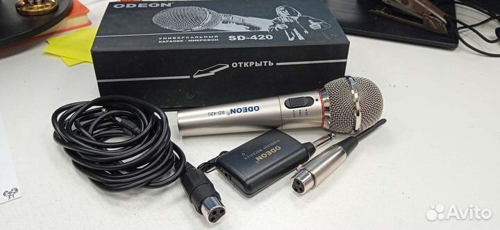 Универсальный караоке-микрофон Odeon SD-420