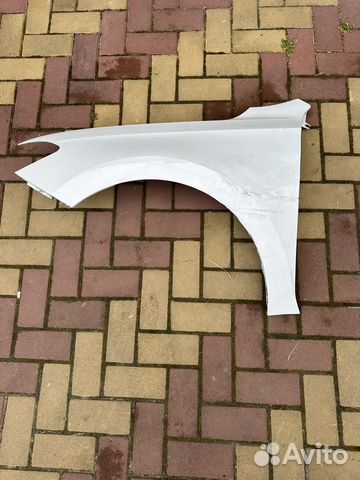 Крыло переднее левое на volkswagen polo liftback