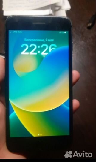 Телефон iPhone