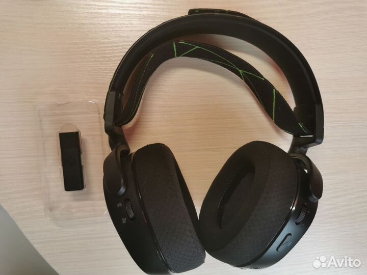 Наушники Steelseries Arctis 9x