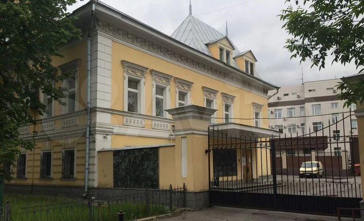 Презентабельный особняк класса А, 1400 м²