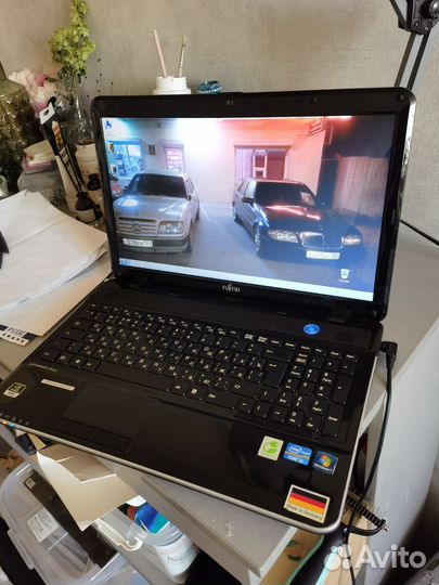 Ноутбук fujitsu