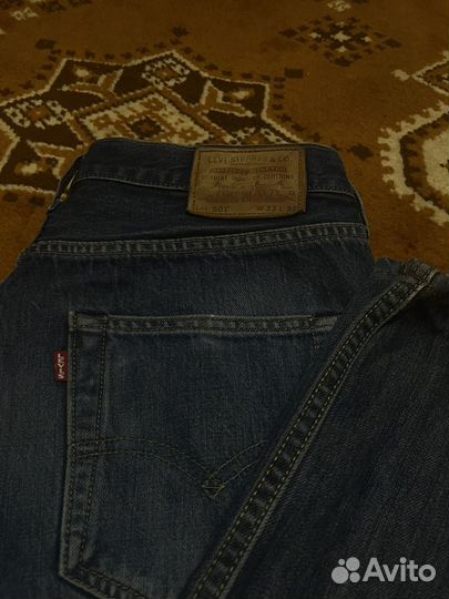 Джинсы levis
