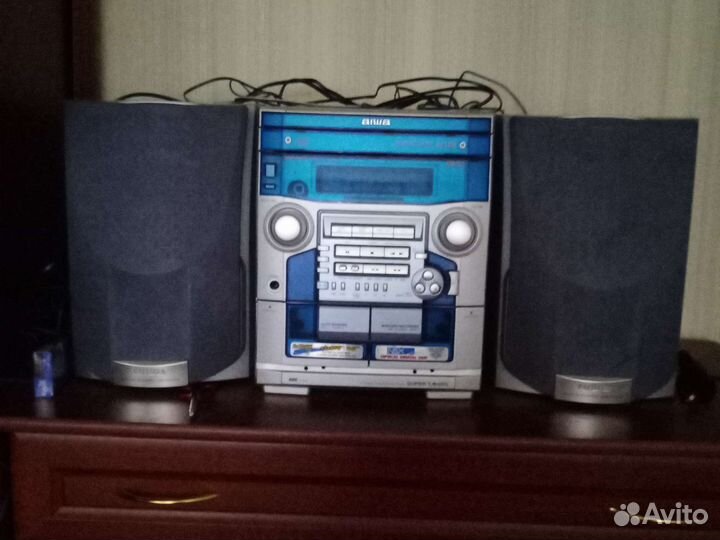 Музыкальный центр Айва