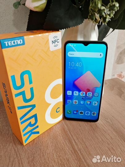 TECNO Spark 8, 4/64 ГБ