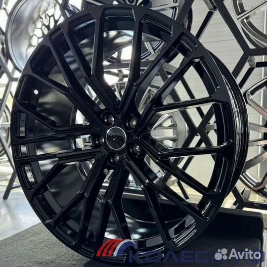 Диски R22 на Audi, Volkswagen