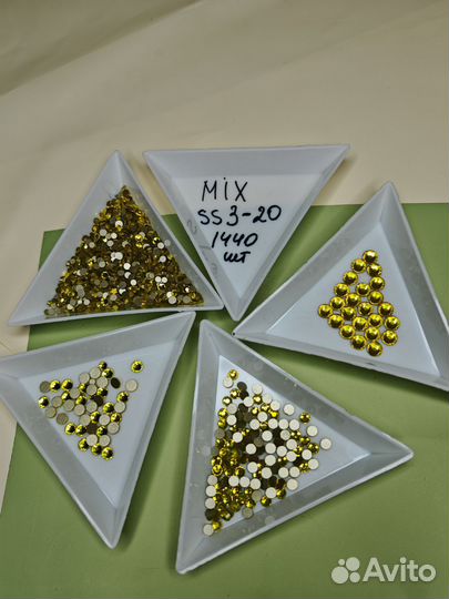 Стразы холодной фиксации в ассортименте