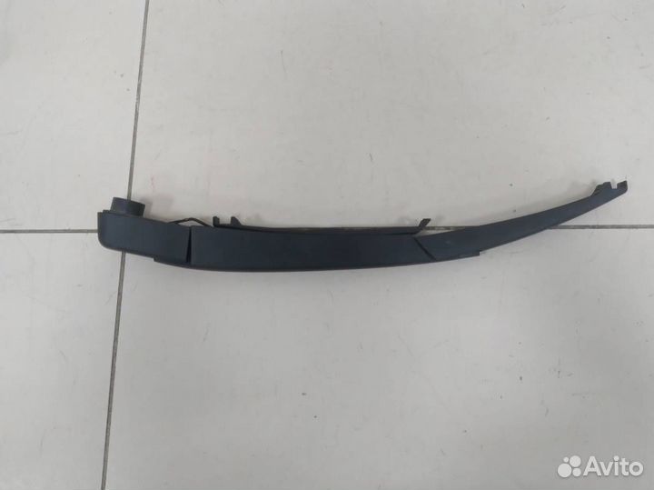 Поводок стеклоочистителя задний Renault Kaptur 201