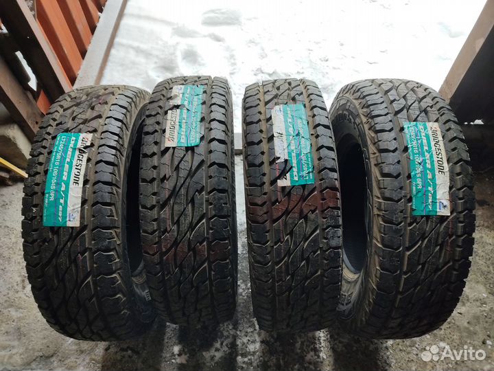 Bridgestone Dueler A/T 697 245/75 R16 107S