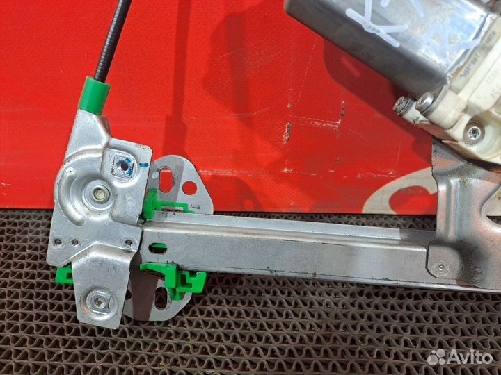 Стеклоподъемник