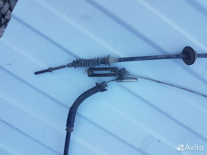 Тросик ручника mazda bongo