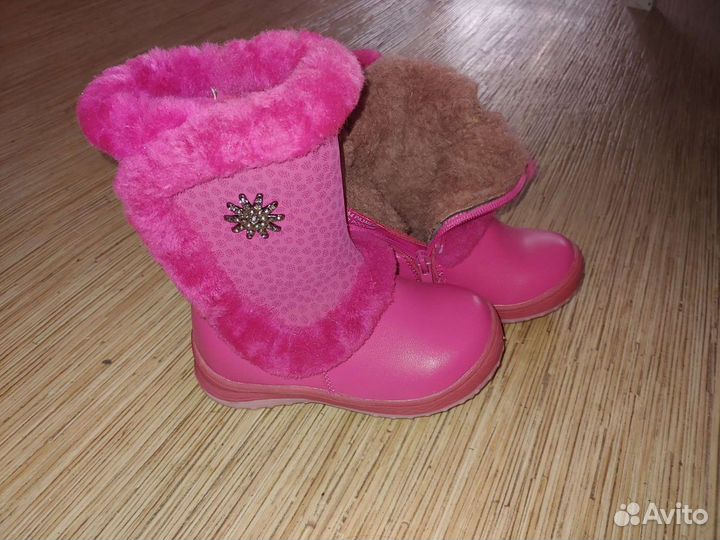 Зимние сапожки на девочку