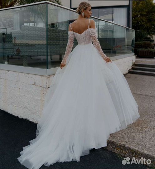 Свадебные платья