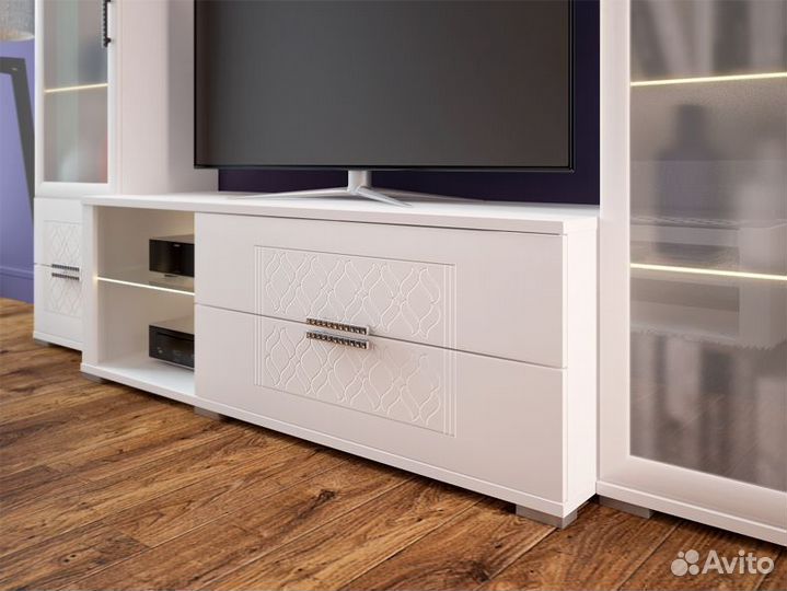 Тумба под тв