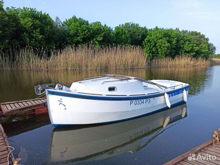 Катер Скиф21