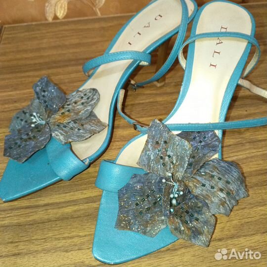 Босоножки женские 36 размер